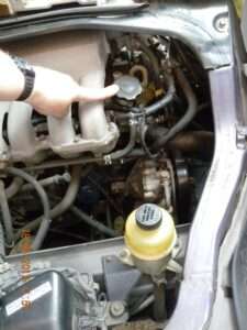 Car engine oil tank cover