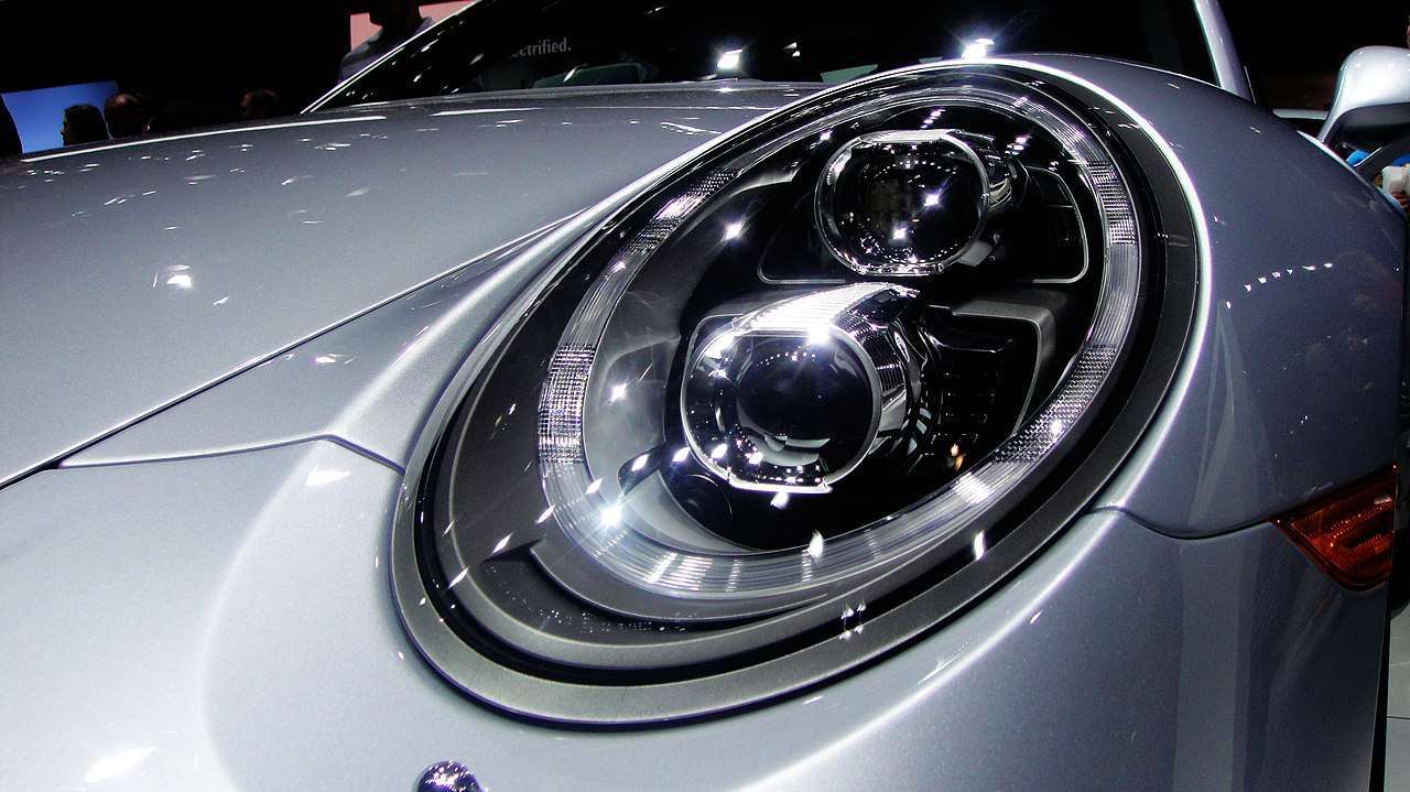 Porsche headlights