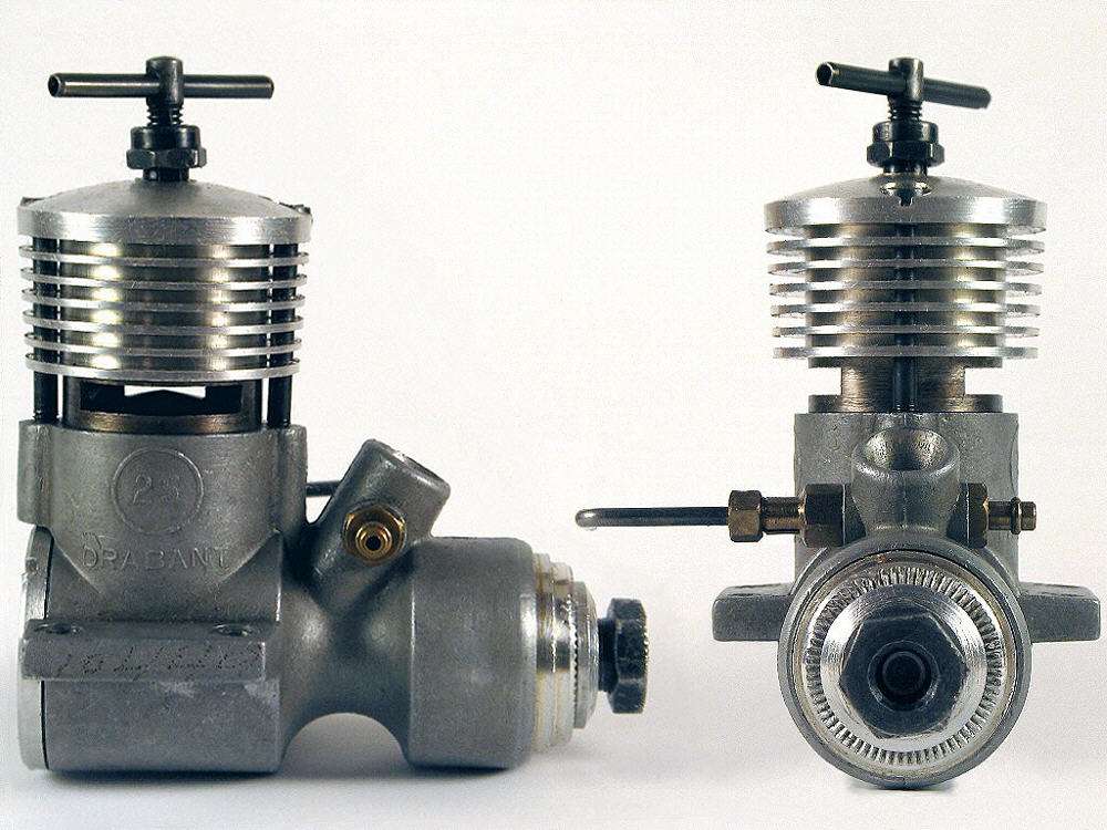 An image of a 2-stroke engine