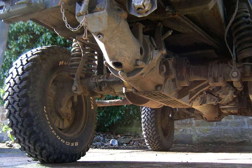 Vehicle undercarriage